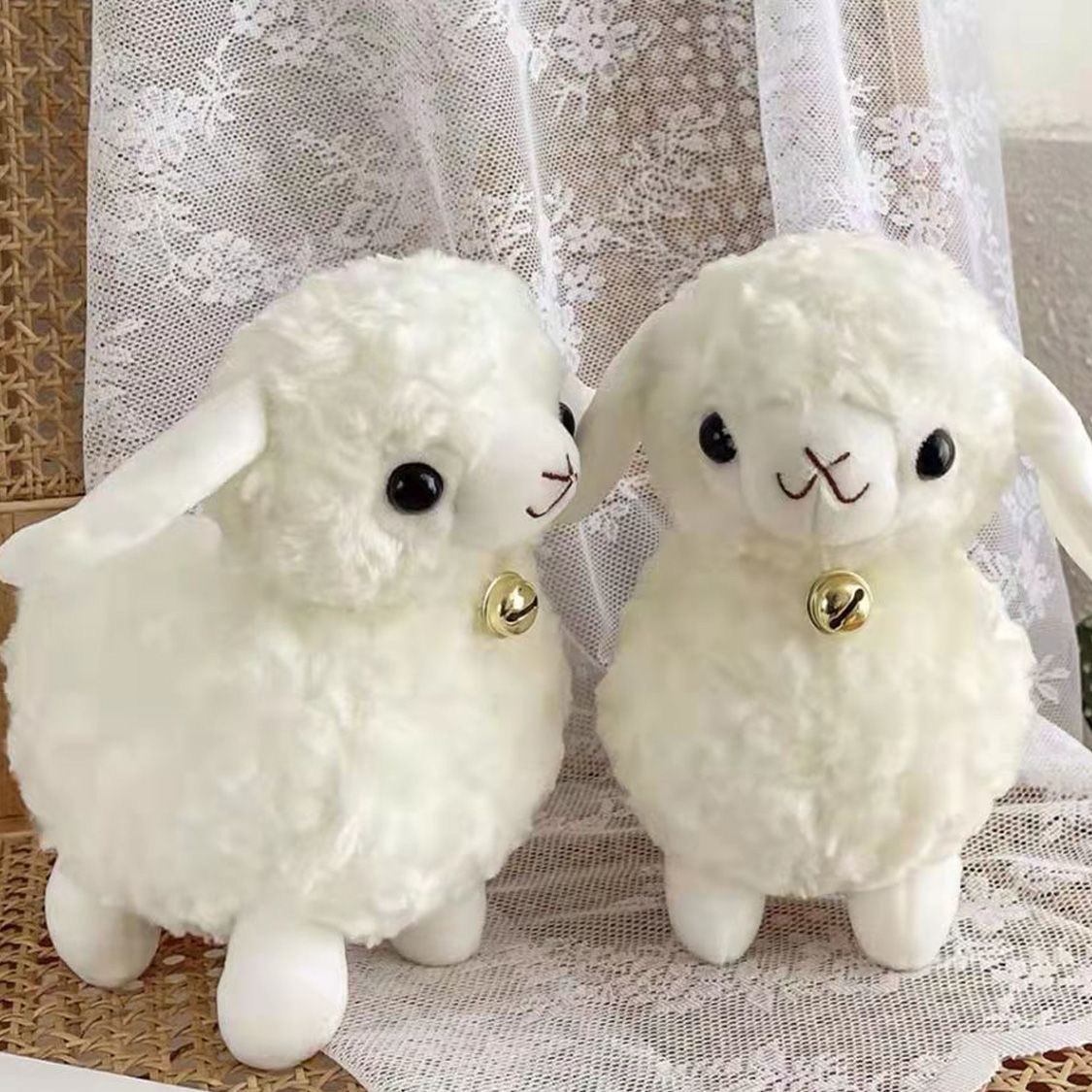 Muñecas de agarre al por mayor de fábrica, puestos de boda, flujo de regalos, muñecas de la ciudad de videojuegos, juguetes de peluche de ocho pulgadas