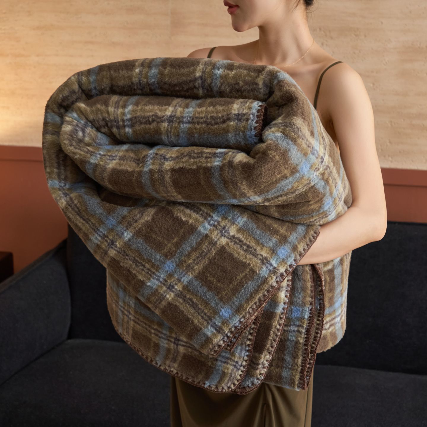 复古牛奶绒毛毯被子冬季加厚办公室珊瑚绒午睡小毯子沙发毯盖毯羊