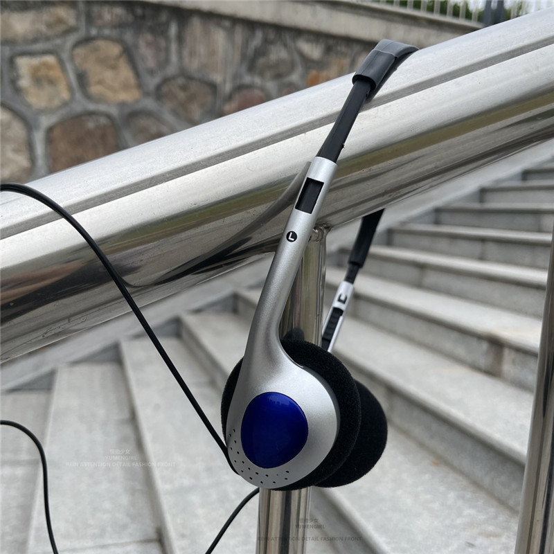 ins Blogger Japanese Classic Retro Spice Girls Y2K Yabi Blue Headphones Headset Nostalgic Internet Celebrity Little Red Book ins Blogger Japanese Classic Retro Spice Girls Y2K Yabi Blue Headphones Headset Nostalgic Internet Celebrity Little Red Book