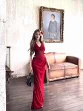 �����|�tɫ�W���첱�����B��ȹŮ�ļ����Ը�����V�I�����Lȹ��