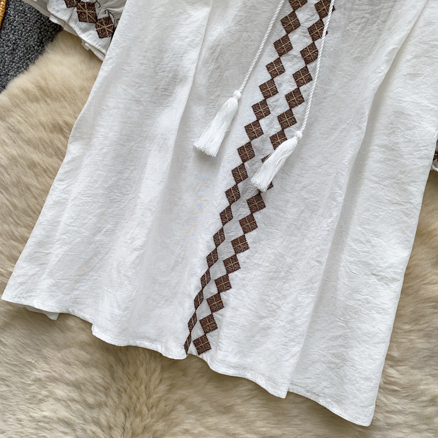 Elegant French Style Blouse for Women Red Embroidered Puff Sleeve Loose Fit Tie Waist Babydoll Top Spring Fashion_ecoleips.com