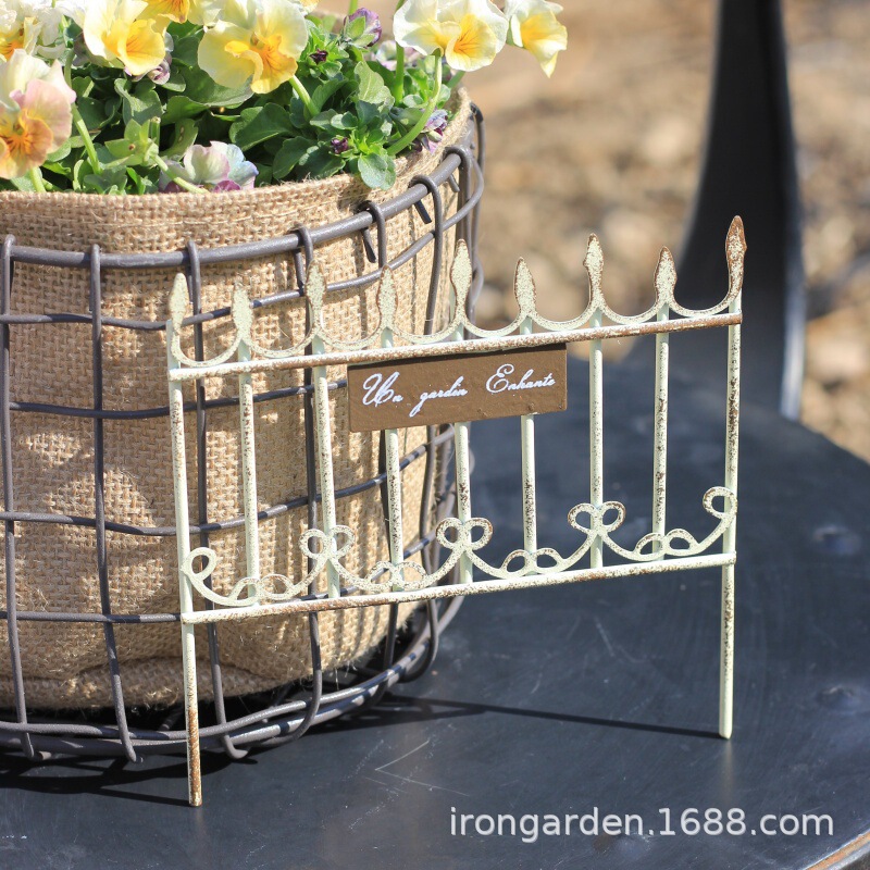 Export Vintage-Style Wrought Iron Garden Fence, Small Flower Arrangement Fence, Flower Arrangement Garden Balcony Flower Pot Decoration Small Ornaments