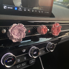牡丹の花の車の香りの車のエアコンの吹き出し口の装飾の拡香石の香りの花の車内の装飾品の置物の女性