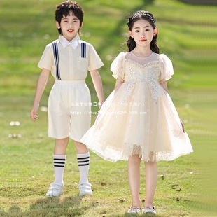 �׃��@�@���ļ���̨���ݷ�С�W�������һ��ϳ��ݳ�������ȹ�Y��