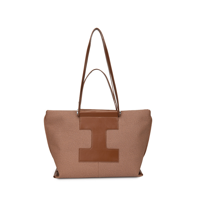2026 nuevo bolso de hombro de viaje de gran capacidad de mujer bolso de moda versátil bolso de mano bolso de tendencia de diseño de color
