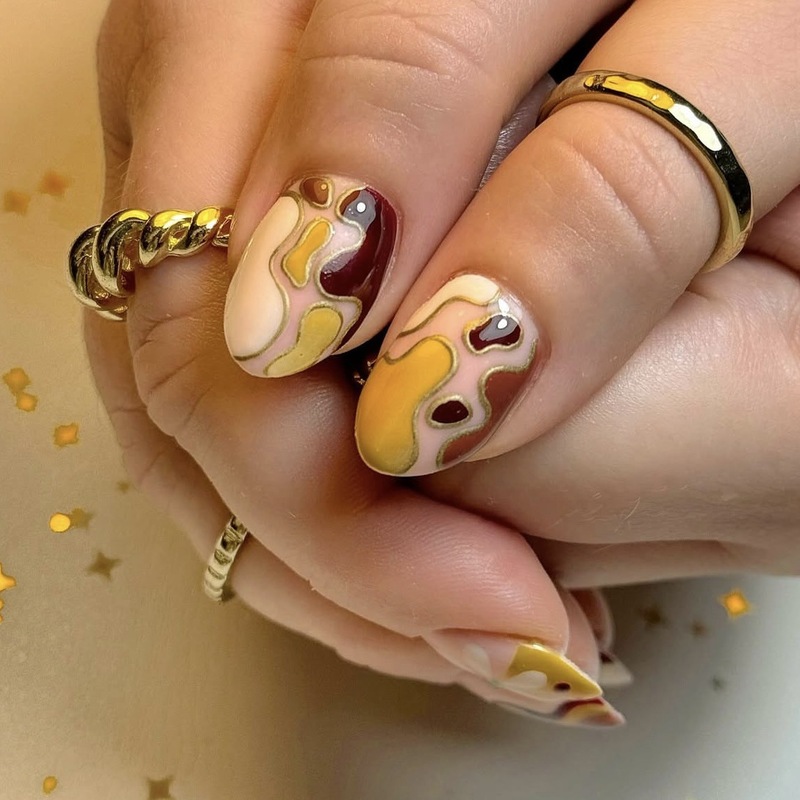 秋冬爆款跨境热销法式美拉德外贸穿戴甲批发鎏金美甲贴片nails|undefined