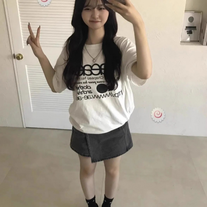 순수 코튼 2025 뉴 여름 한국 스타일 틈새 프린트 티셔츠 여성용 루즈 라운드 넥 반팔 커플 반팔 탑
