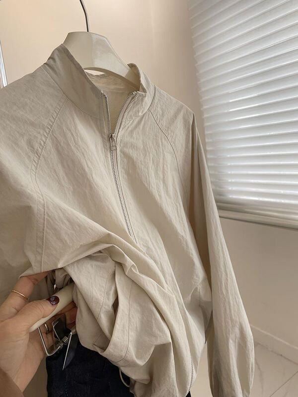 Korean Style Stand-Up Collar Short Jacket for Women in Spring, Versatile Slimming Look, Casual and Light Jacket, Zipper Jacket, Sun Protection Jacket Korean Style Stand-Up Collar Short Jacket for Women in Spring, Versatile Slimming Look, Casual and Light Jacket, Zipper Jacket, Sun Protection Jacket
