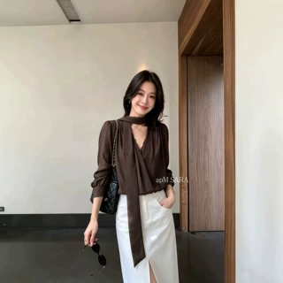 秋季新款韩版温柔气质蕾丝拼接百搭宽松显瘦飘带V领长袖衬衫