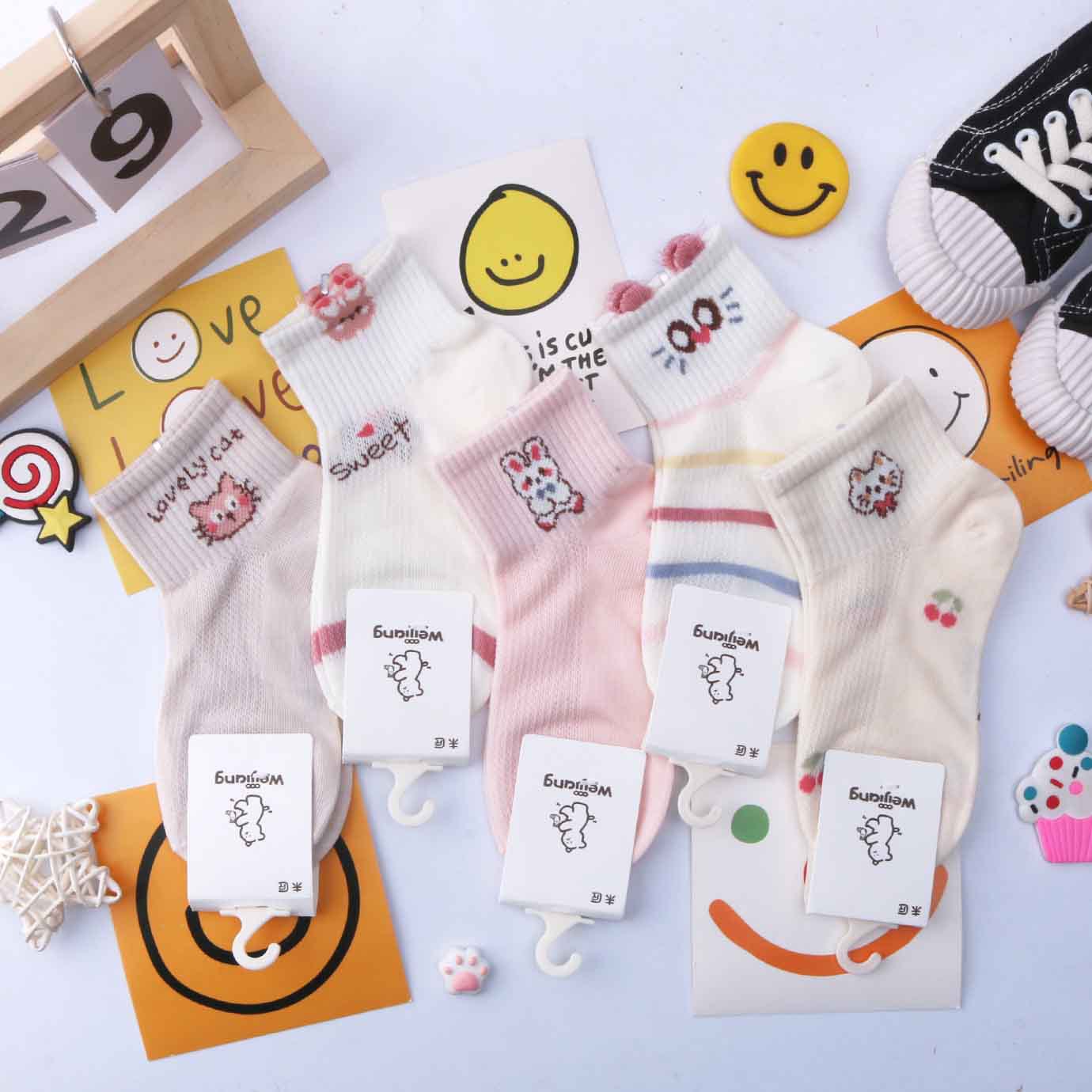 Children's summer thin Japanese three dimensional cartoon sports…