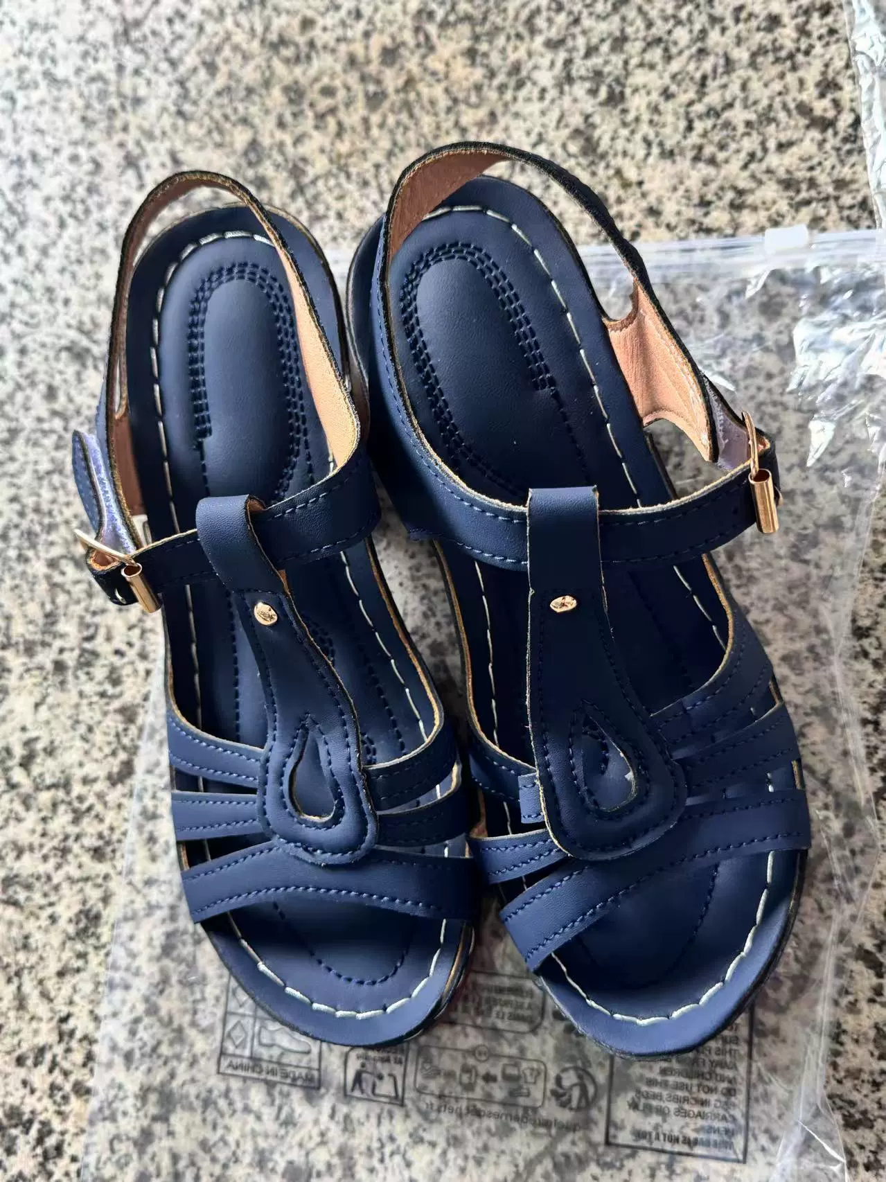 Сандалии на высоком каблуке в летнем городском и европейском стиле, плюс‑сайз, коллекция 2025, бренд