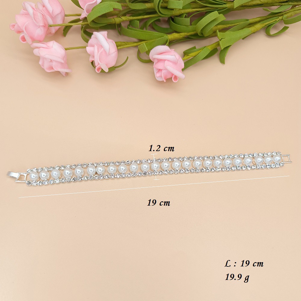 789 size