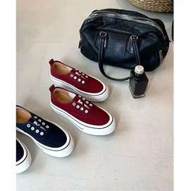 女式休闲单鞋;女式雪地靴;乐福鞋