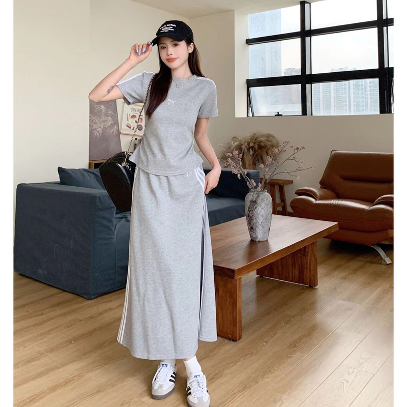 慵懒风休闲时尚套装女三条杠短袖t恤夏季高腰A字裙运动风两件套潮|undefined