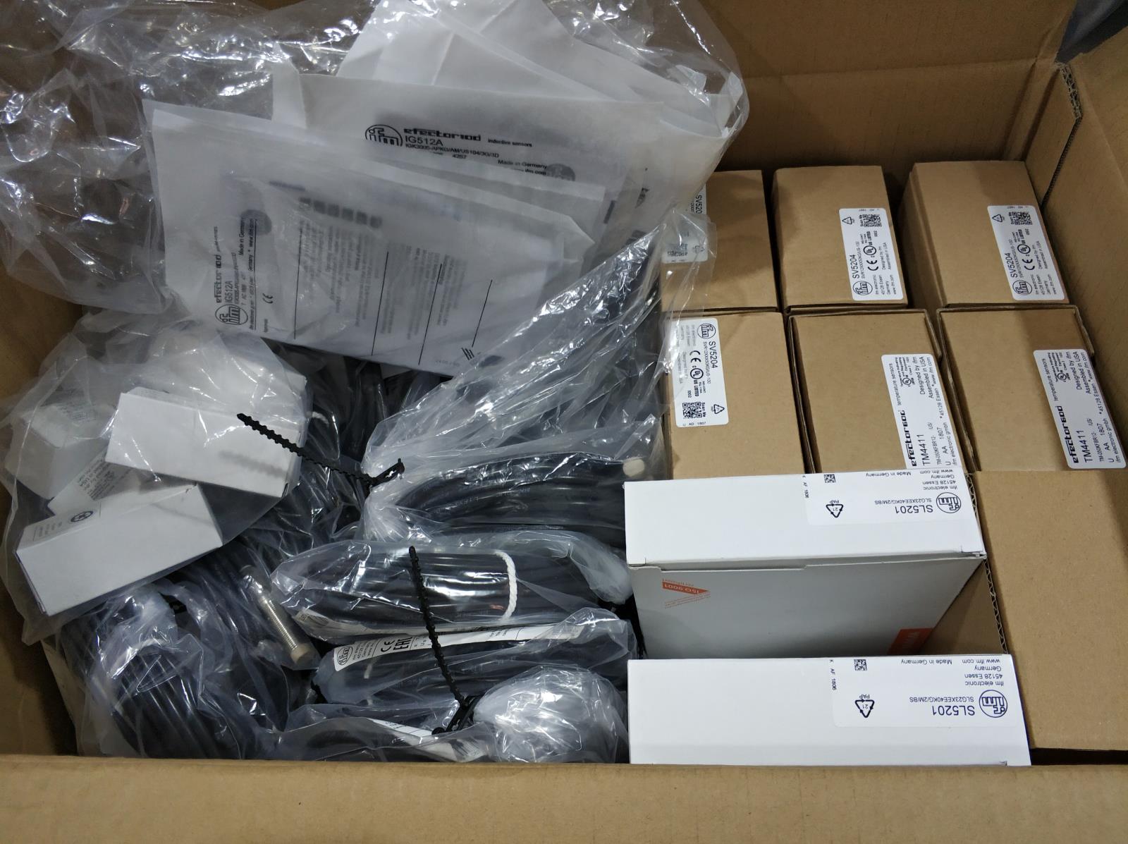 E11427	E11428	E11429	E11430	德国IFM  现货