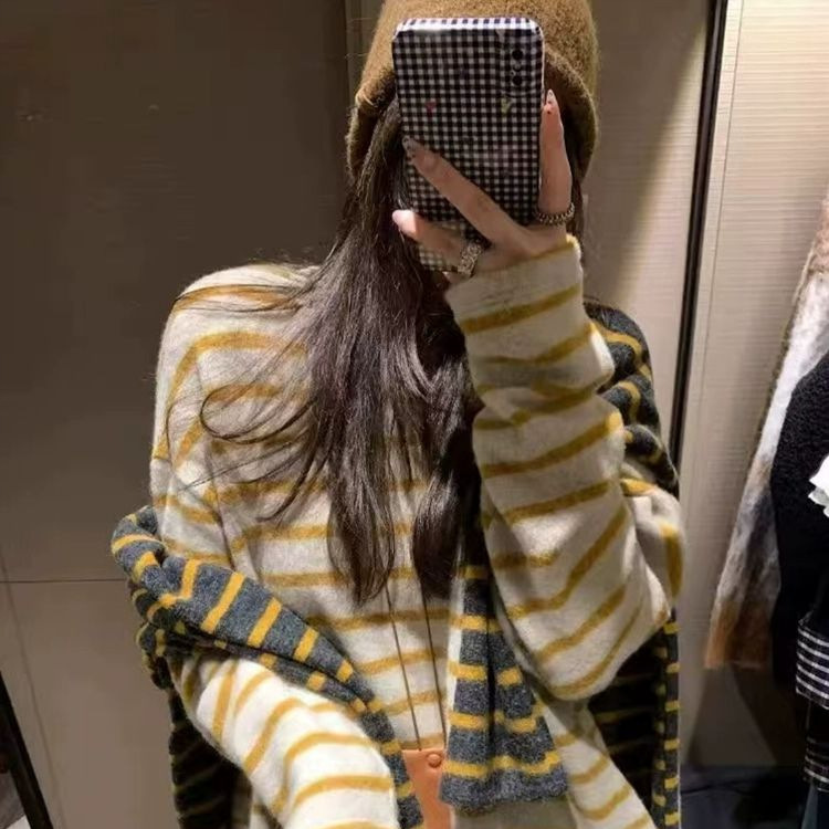 Korean Mid-Length Stripesd Round Neck Knitwear T-Shirt for Women in Autumn and Winter Lazy Style Covering Buttocks and Lower Body Missing Top