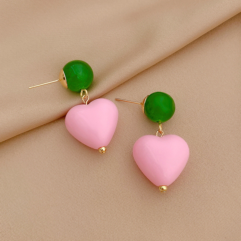 Cute Pink Heart Sweet Contrast Color Alloy Resin Earrings Wholesale display picture 2