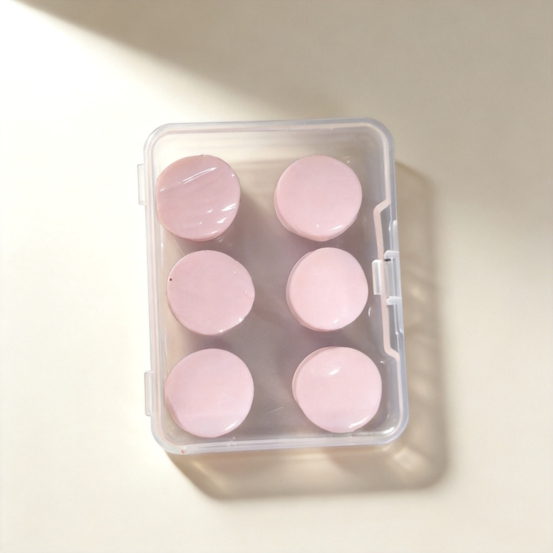 [Six capsules - transparent powder] boxed