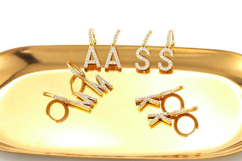 5g Weight Zircon Inlay Material Earrings Classification Anniversary, Business, Wedding, Travel, Birthday, Festival Occasion Copper Material Letter Pattern Women'S Gender Inlaid Zircon Design Fashion Style Gold Color Fashion New Zircon 26 English Letters Single Earrings 2