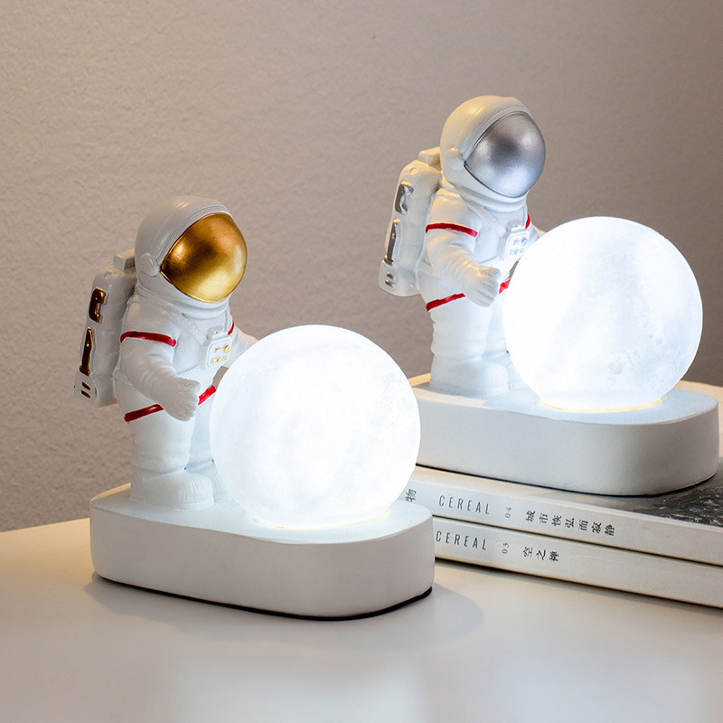 Nordic Style Astronaut Spaceman Model Night Light Ornaments Boys Boys Bedroom Bedside Desktop