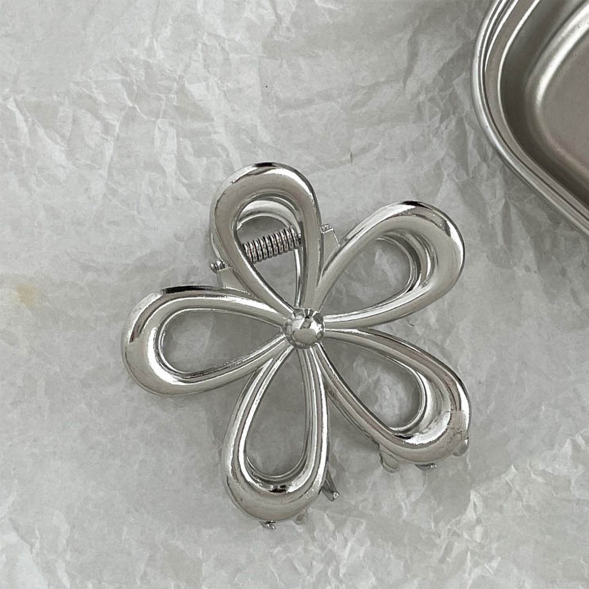 Plating Design Simple Style Style Women's Simple Style Flower Alloy Plating Hair Claws