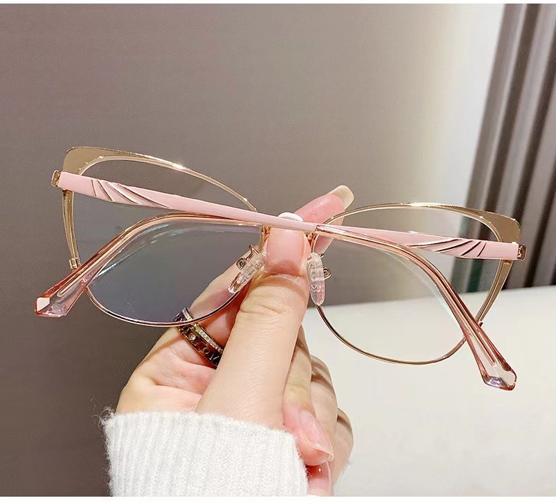 H 7151 Cat Eye Glasses - Fashionable