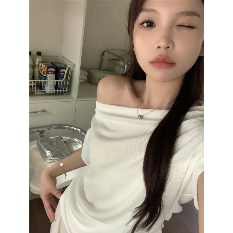 プラスサイズの女性の夏の新しいスタイルの怠惰な斜め肩 Tシャツ女性のデザイントップワイドレッグパンツスーツ|undefined