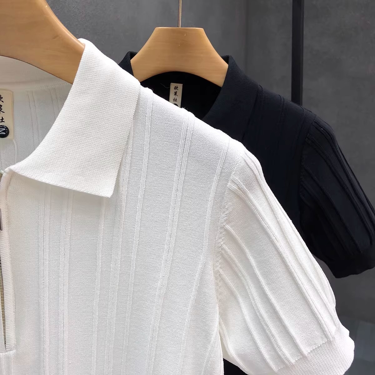 Herrenbekleidung Herren-Strickpullover mit halbem Reißverschluss, Kurzarm, dünnes Modell, Kragen aus Eisseide, Sommer, geeignet für formelle und legere Anlässe, für Herren_voghion.com