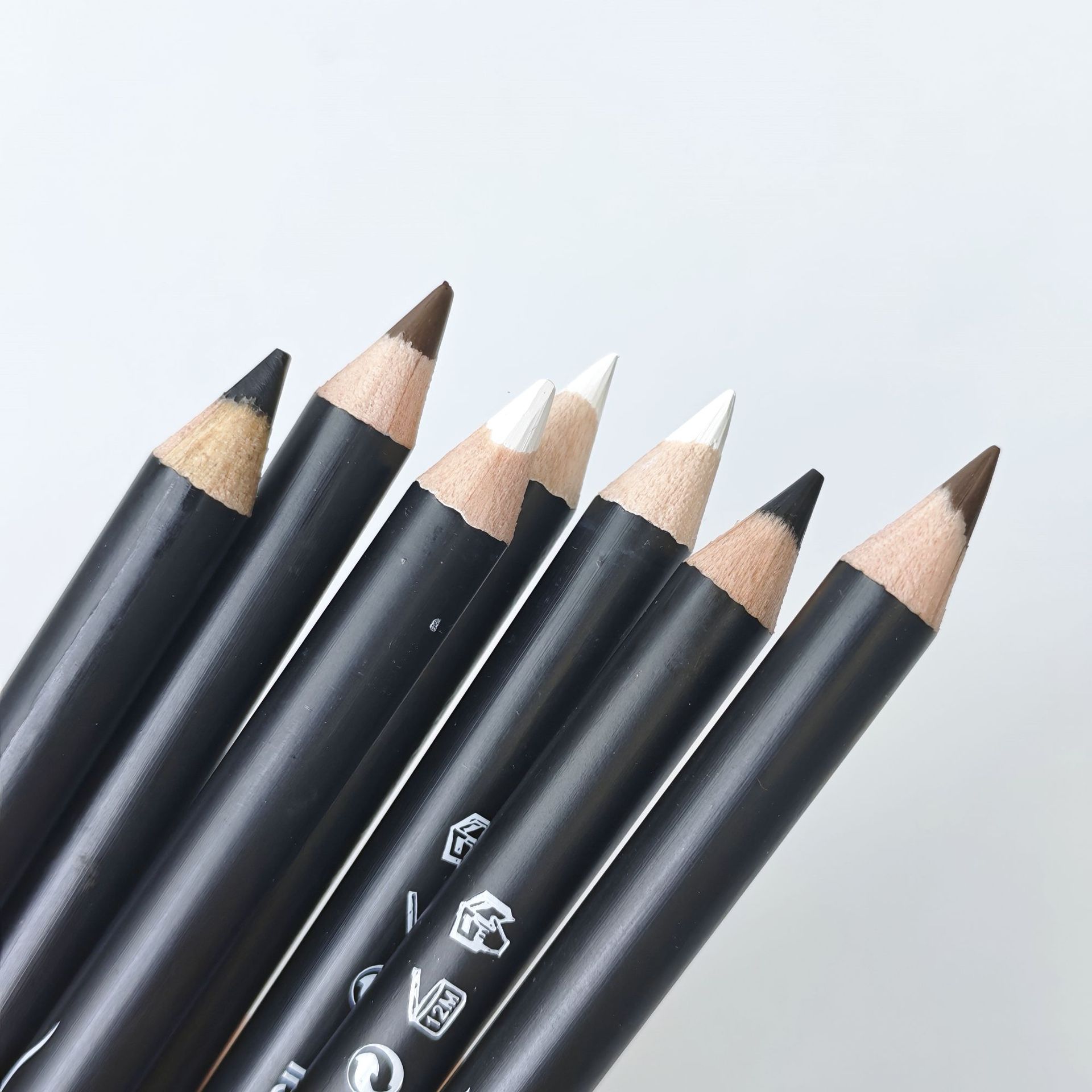 In-Stock Cross-Border Product: Waterproof, Sweat-Proof, Smudge-Proof Eyeliner and Eyebrow Pencil, Dual-Use Eyeliner Gel Pen