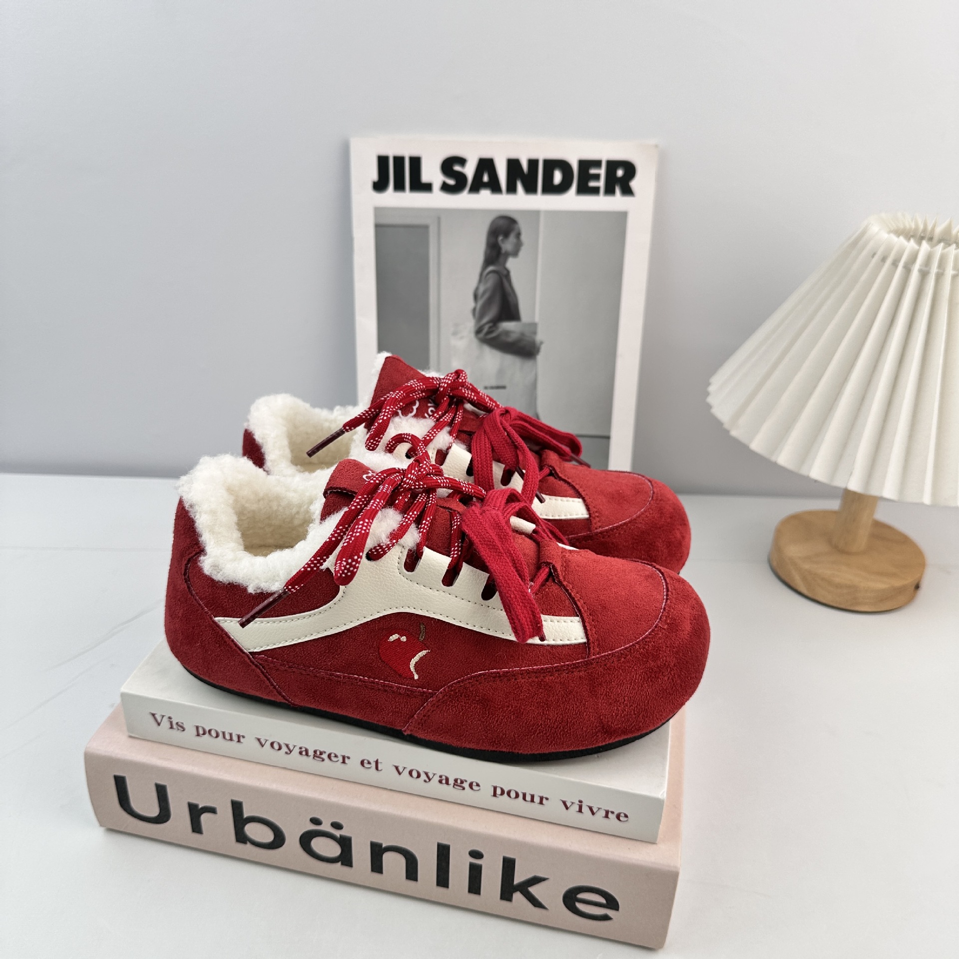 Yuanbo2025 invierno nuevos zapatos de skate de estudiantes de lana en línea retrogrado en vivo deportivo versátil Agan zapatos de mujer