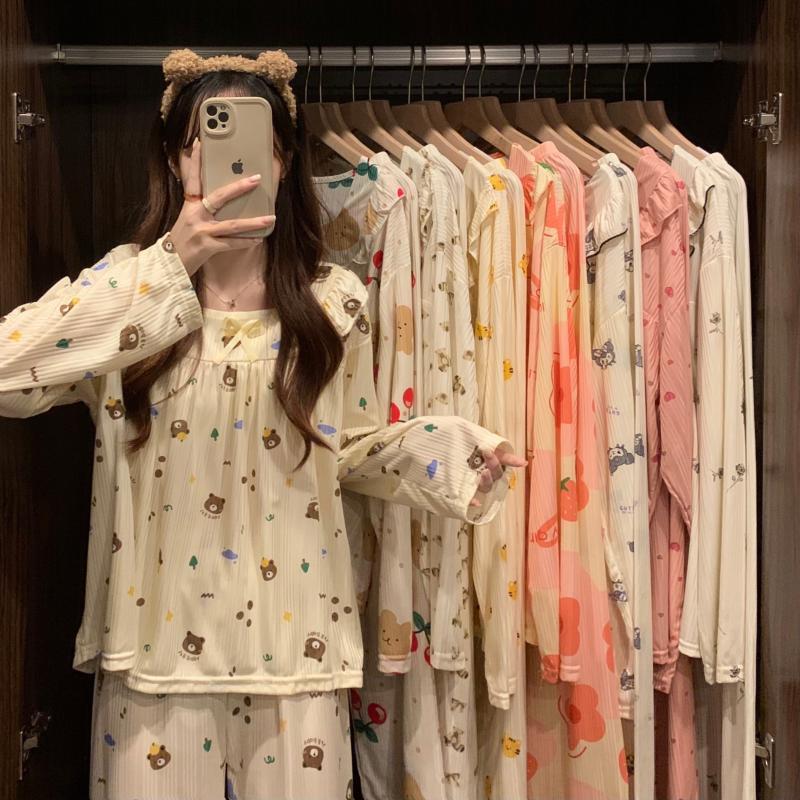 Spring and Autumn Pajamas Women's Long-sleeved 2023 Korean-style Cherry Bear Sweet Two-piece Loose Lazy Style Home Clothes Set