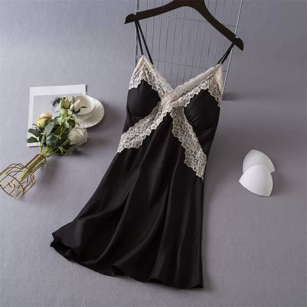 Fantasy black lace model