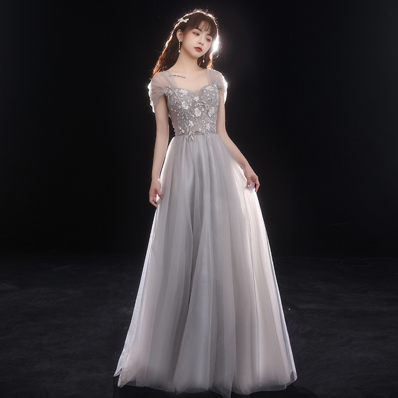 Vestido de noche de banquete para mujeres 2024 nueva textura adelgazante vestido de dama de honor verano cumpleaños pequeño vestido de examen de arte image 1