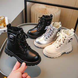 女童马丁靴2023春秋季新款时尚儿童单靴冬季加绒软底短靴男童靴子