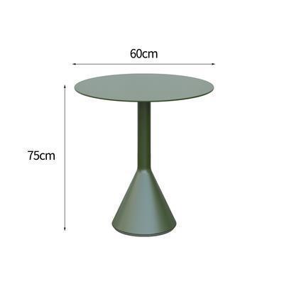 屋外の金属のテーブルと椅子の喫茶店のミルクティーの店の露天の小さい円卓の庭のベランダの防水の鉄の芸のテーブルと椅子のセット