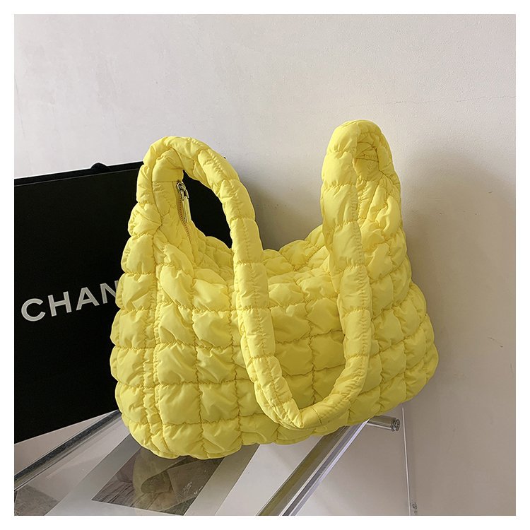Women's Medium Polyester Cotton Solid Color Classic Style Square Zipper Shoulder Bag Crossbody Bag Square Bag display picture 4