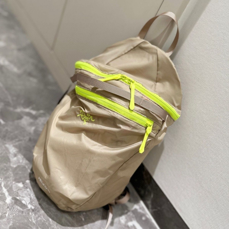 軽量の新しいアウトドアハイキング登山バッグバックパック防水男性と女性のバックパック大容量レジャー旅行無地|undefined