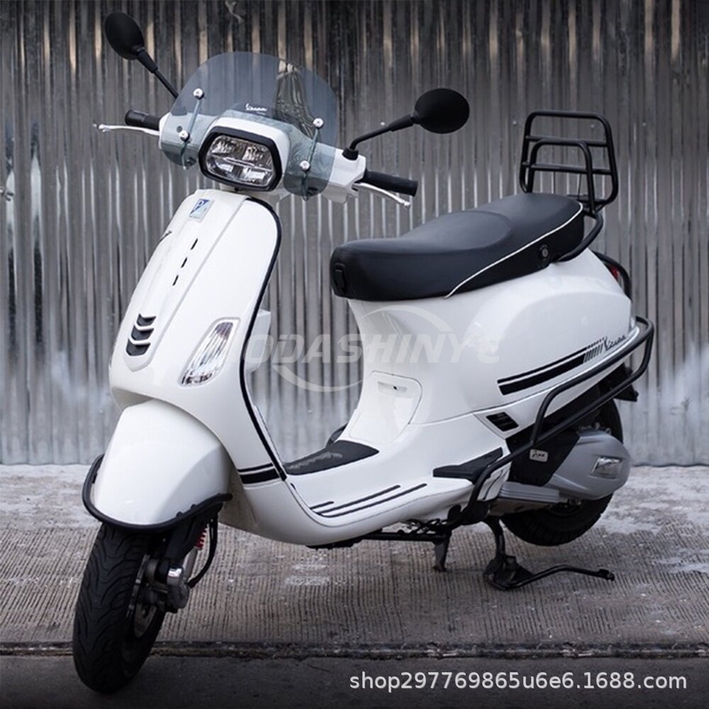 Suitable for Piaggio Vespa VESPA LX125 S125 rear bumper foot pad, protective bar, rear rack, original factory product