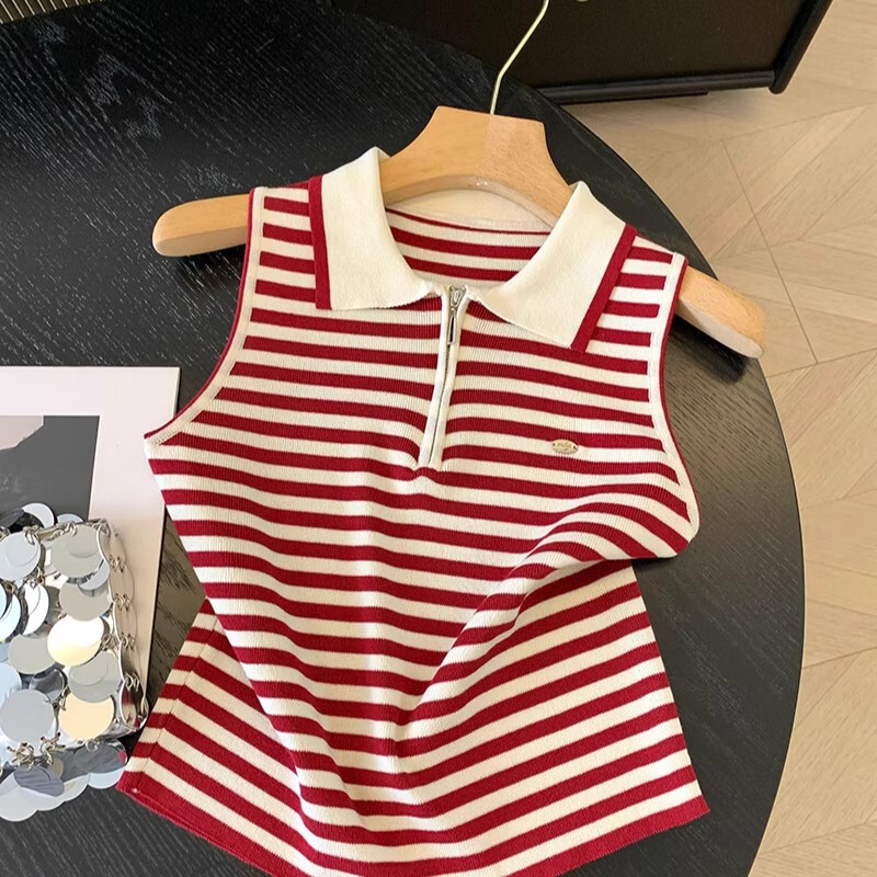Korean-Style Classic Striped Half-Zip Polo Collar Knitted Sleeveless Vest, Versatile and Stylish Women's Top for Commuting