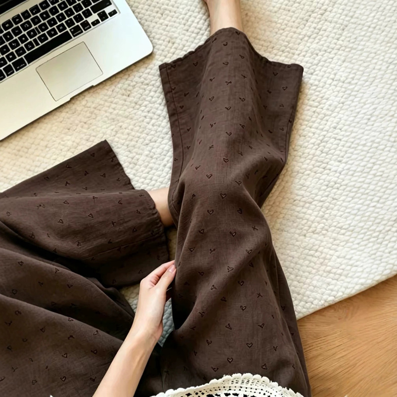 Korean-style European plus-size 120kg heart-pattern casual wide-leg pants for women, color-blocking cropped pants, versatile pants with a stylish design Korean-style European plus-size 120kg heart-pattern casual wide-leg pants for women, color-blocking cropped pants, versatile pants with a stylish design