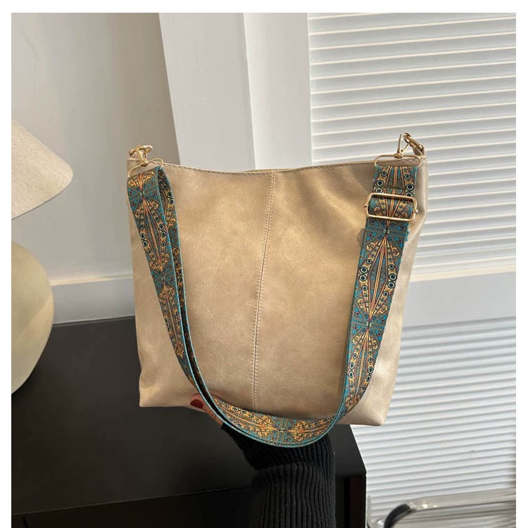 One-Shoulder Bag, Summer Fashion Spacious Shoulder Bag, Faux Leather, Adjustable Strap