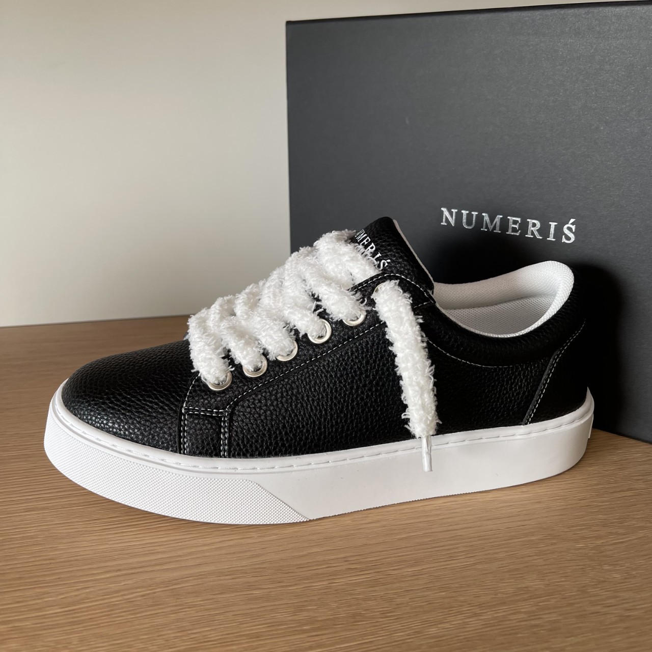 British Brand Numeris Shoes, Versatile Sports Sneakers For Couples_vogvips.com