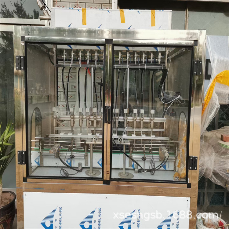 二手液体、膏体灌装机 玻璃水、尿素灌装机 油污净灌装机 洗衣液