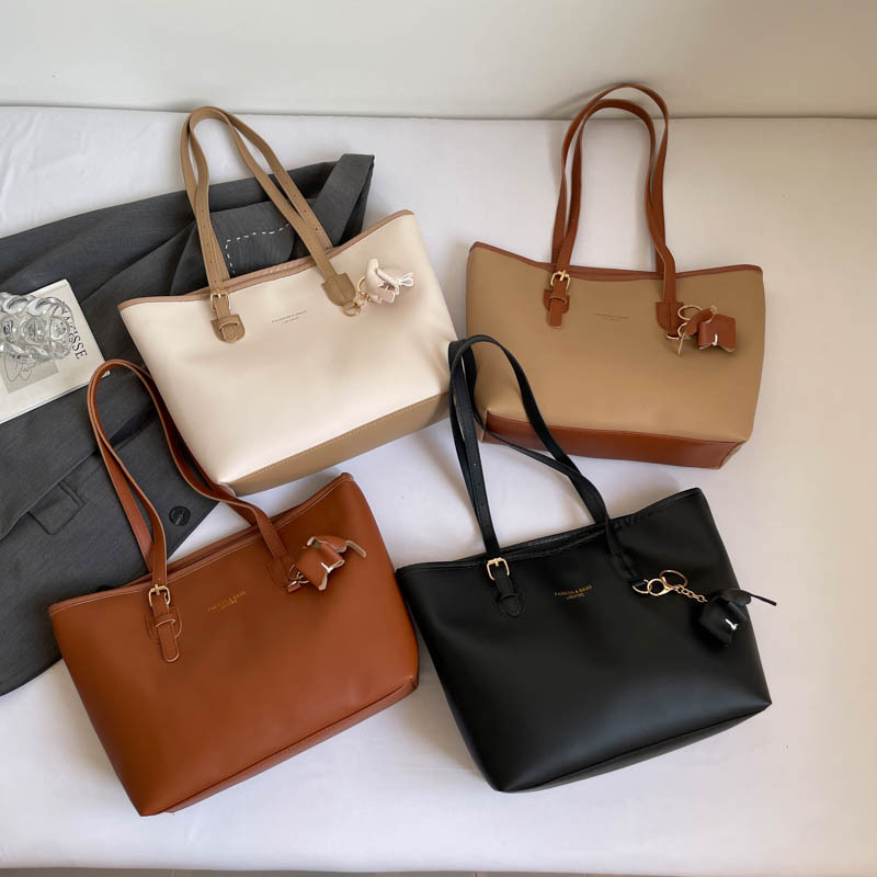 Bolsas de mujer transfronterizas 2025 nuevas bolsas de hombro de gran capacidad Meilade, bolsas de transporte de alta calidad, bolsas de transporte de estilo exterior, todas las combinaciones
