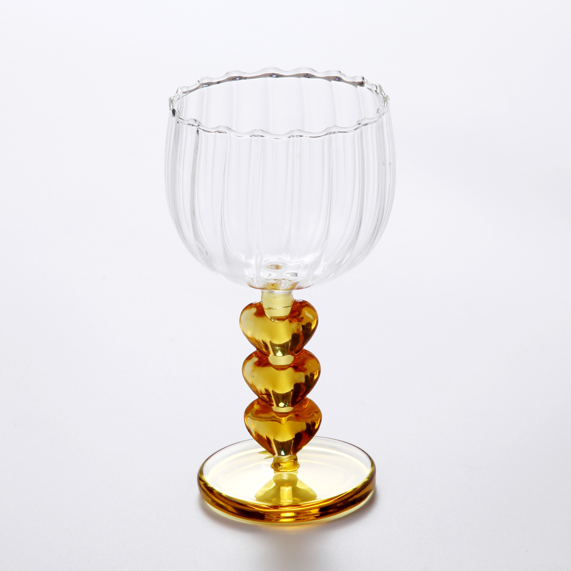 노란색 줄무늬 직경 8.2 높이 14.7 입 7.2 바닥 6.4 용량 220ml 무게 153g