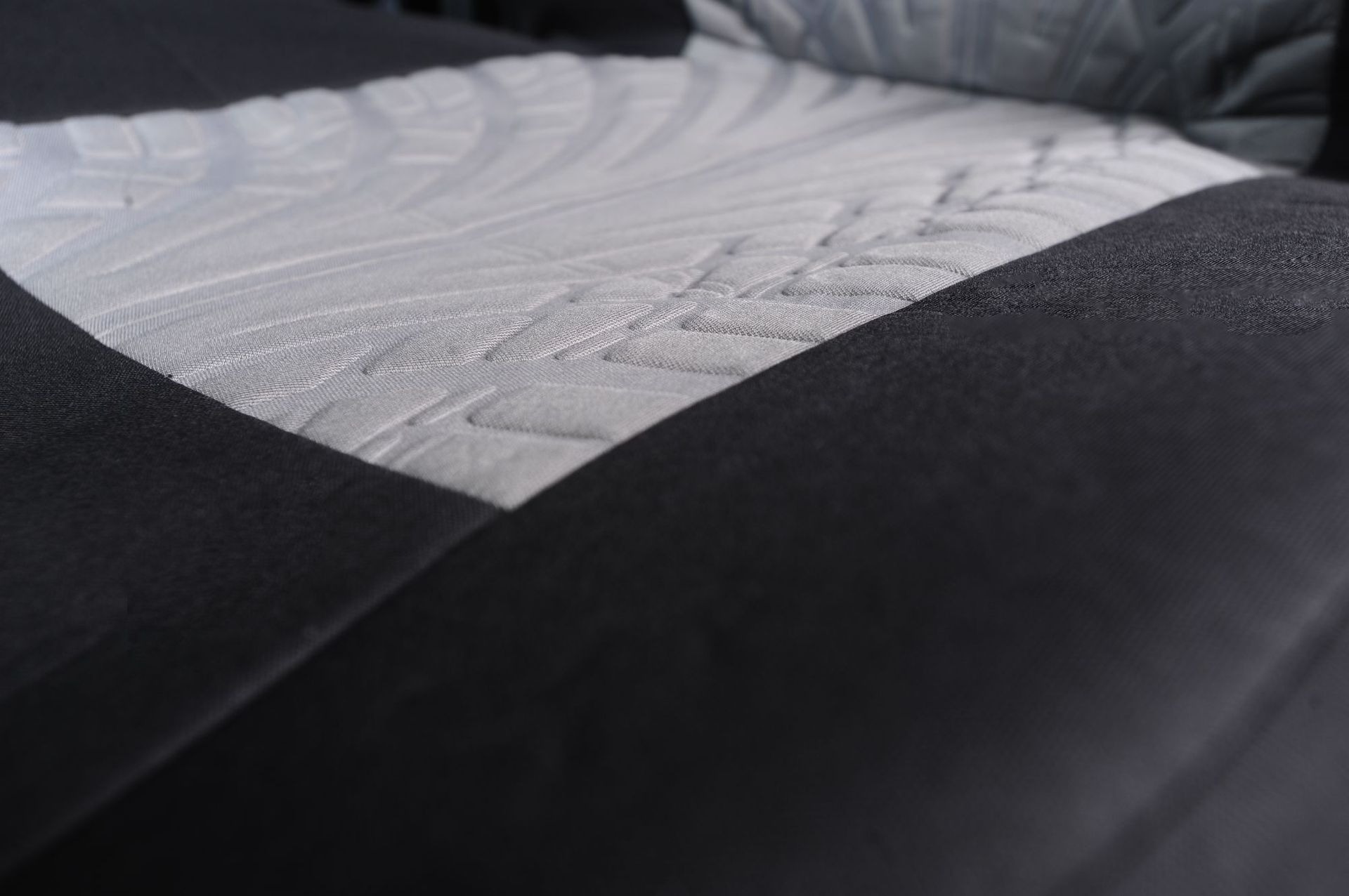 Cross-Border Car Seat Covers, Truck Seat Cushions, Truck Seat Covers, 2+1 Universal Seat Covers for Iveco, Ford, Vauxhall