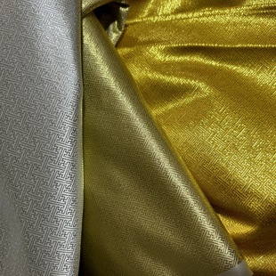 С�y���y���\�������b�߅���������h�������y����