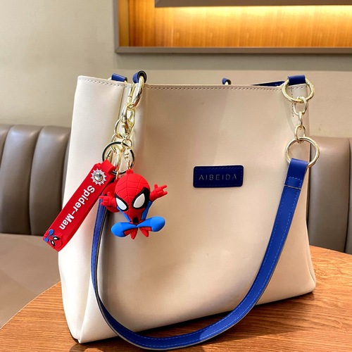 Marvel Spider-Man Keychain Charm Cartoon Figure Car Keychain Small Ornament Schoolbag Doll Accessory