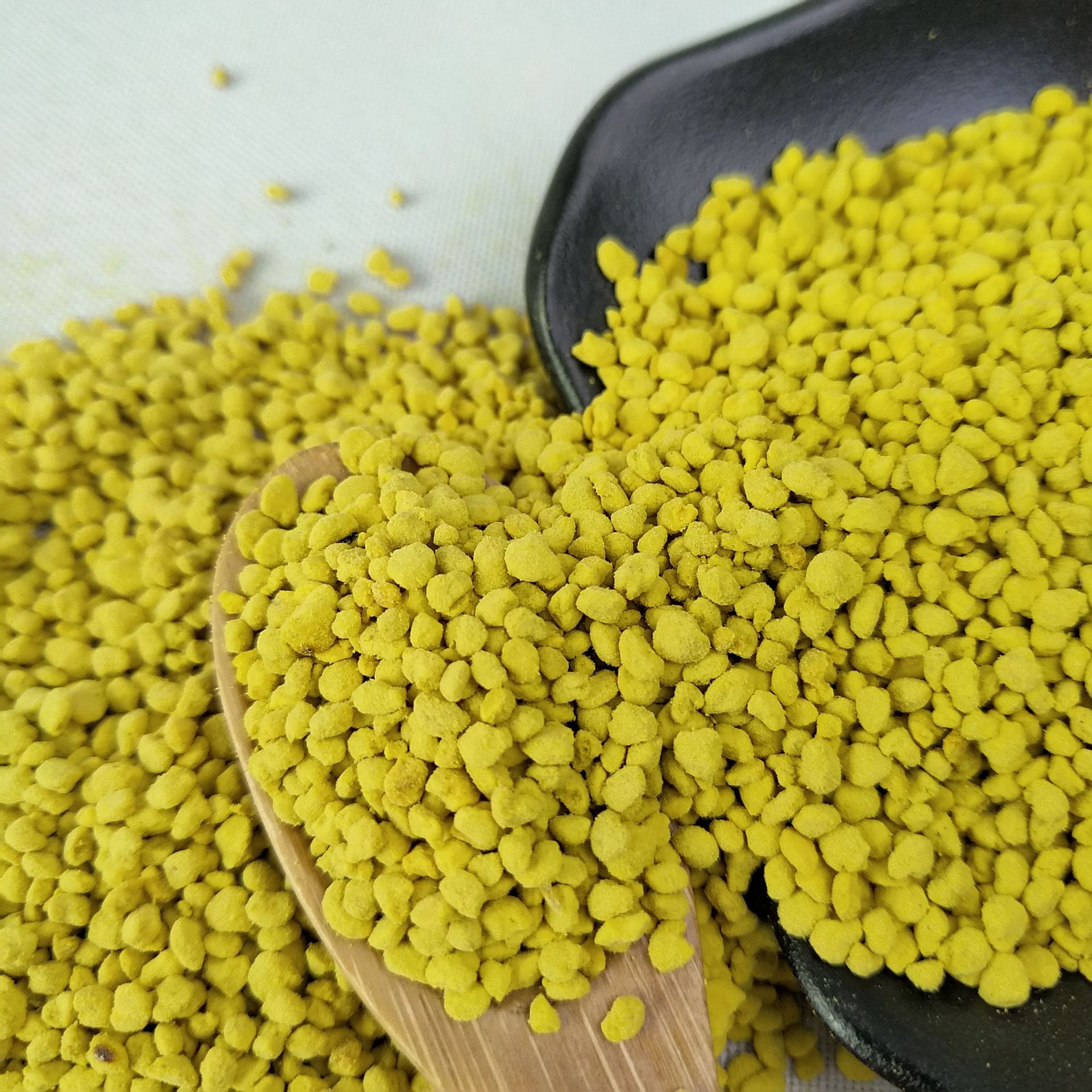 Rapeseed Bee Pollen (Brassica napus) — Qinghai Large-Granule Edible Pollen, 500g Bulk specifications
