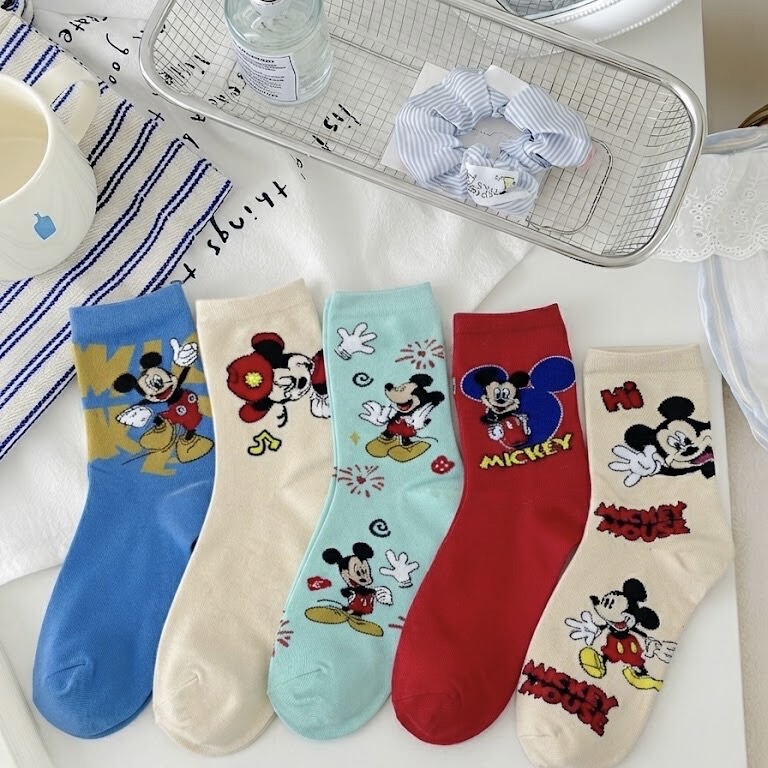 Summer Mickey Mouse socks, trendy ins-style cartoon mid-calf socks, versatile and breathable socks for outdoor wear Summer Mickey Mouse socks, trendy ins-style cartoon mid-calf socks, versatile and breathable socks for outdoor wear